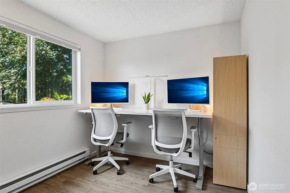 332 S 314th Place Federal Way, WA 98003