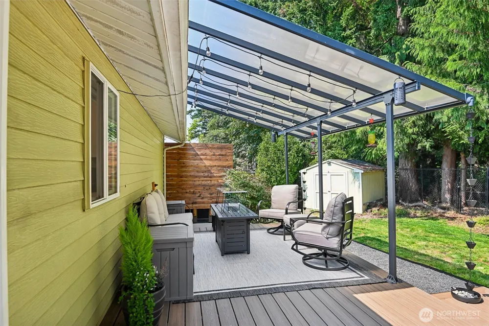 332 S 314th Place Federal Way, WA 98003
