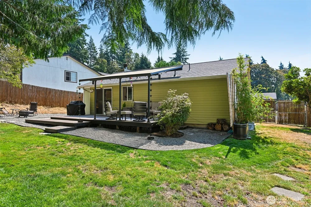 332 S 314th Place Federal Way, WA 98003
