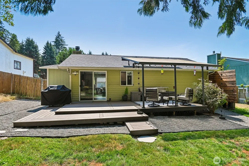 332 S 314th Place Federal Way, WA 98003