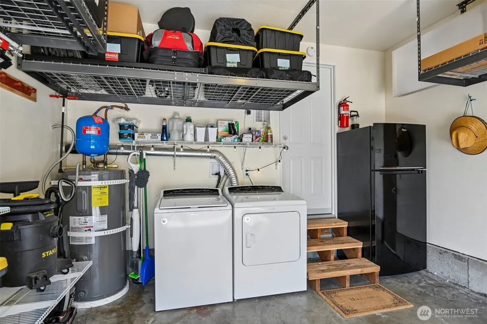332 S 314th Place Federal Way, WA 98003