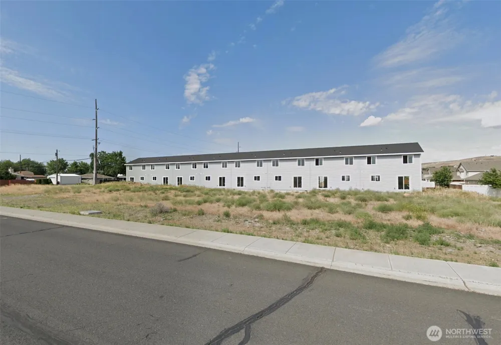 813 3rd Avenue NE Ephrata, WA 98823
