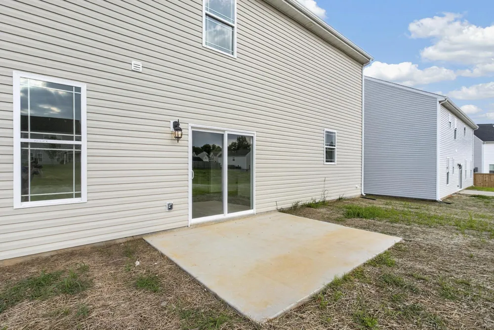 5017 Salient Dr Spring Hill, TN 37174