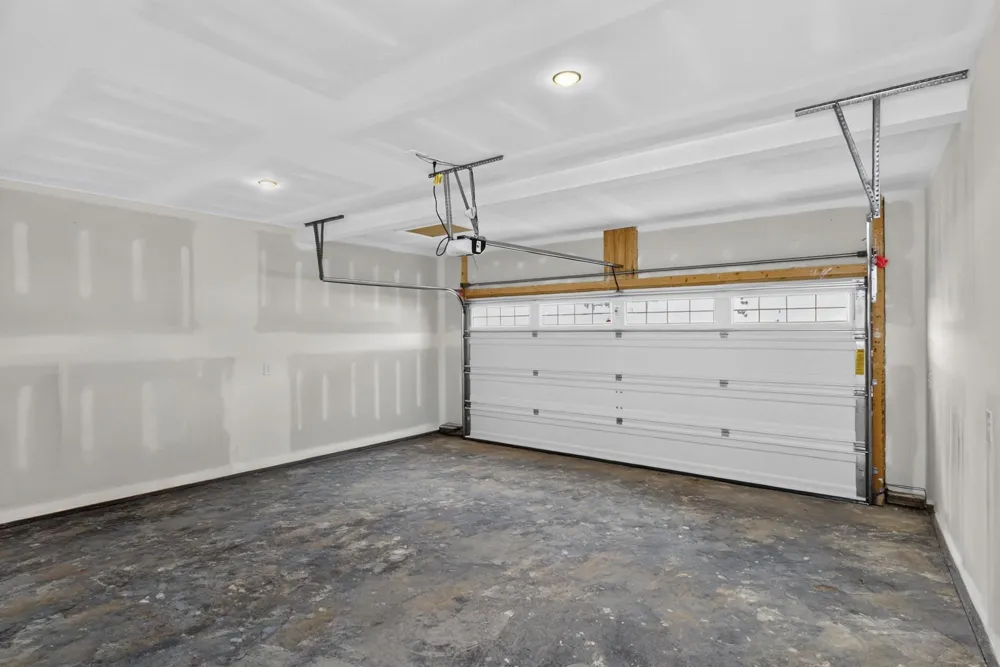 5017 Salient Dr Spring Hill, TN 37174