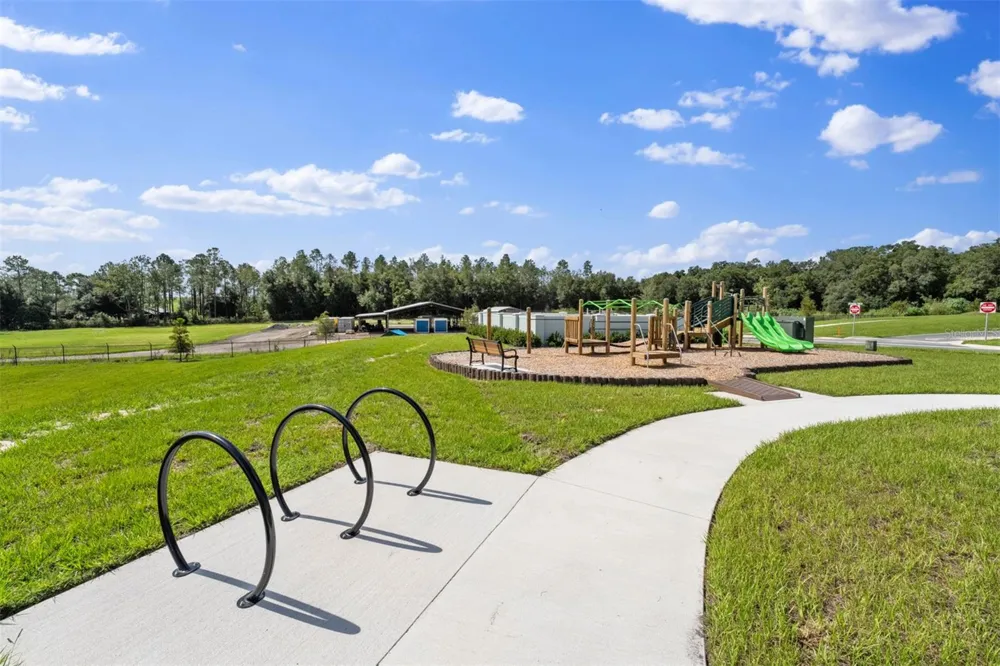 5104 GREENSHADE GROVE AVENUE Apopka, FL 32712