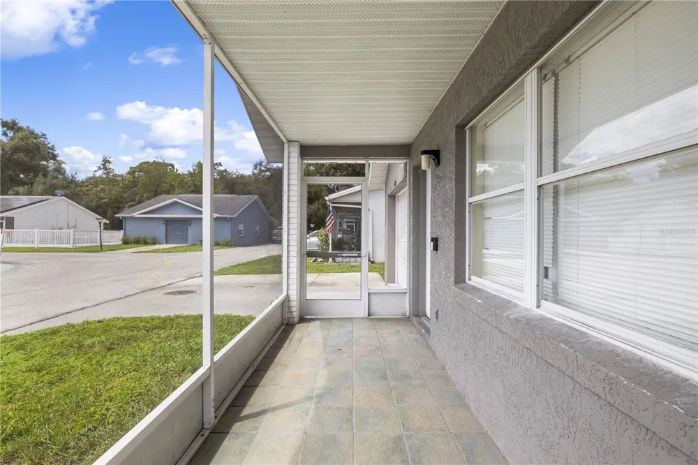4753 SILVER CIRCLE Zephyrhills, FL 33541