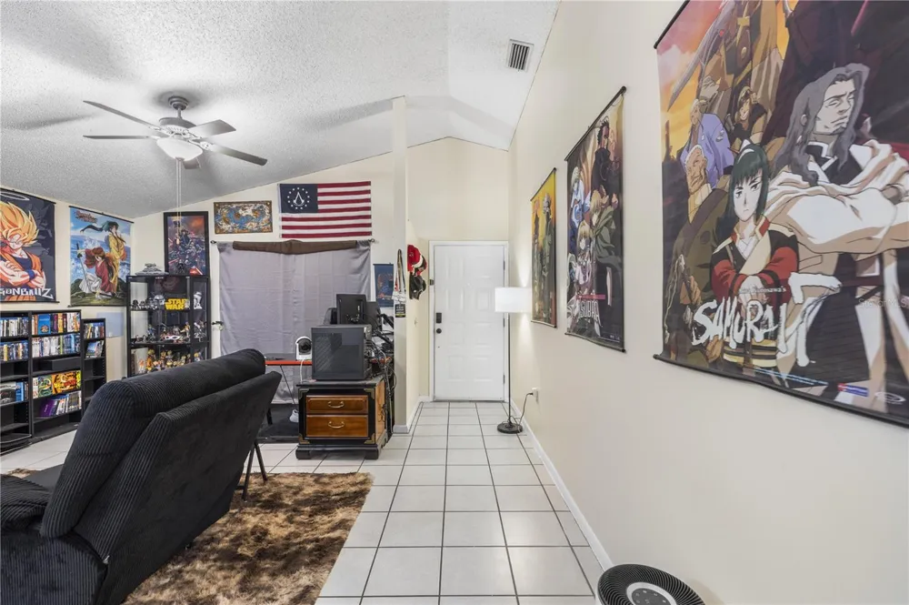 4753 SILVER CIRCLE Zephyrhills, FL 33541
