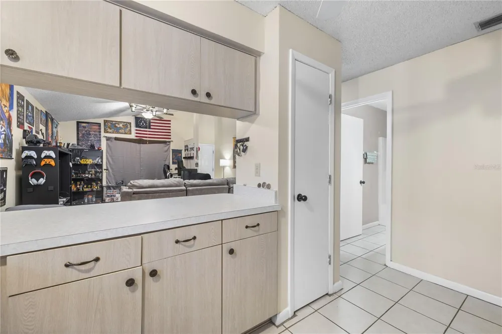 4753 SILVER CIRCLE Zephyrhills, FL 33541