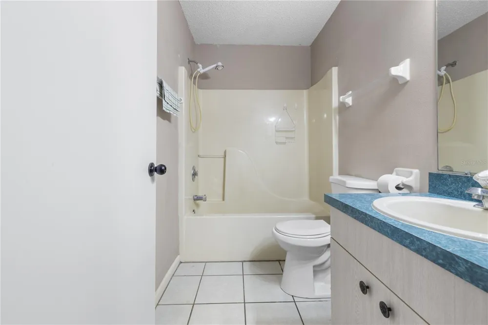 4753 SILVER CIRCLE Zephyrhills, FL 33541