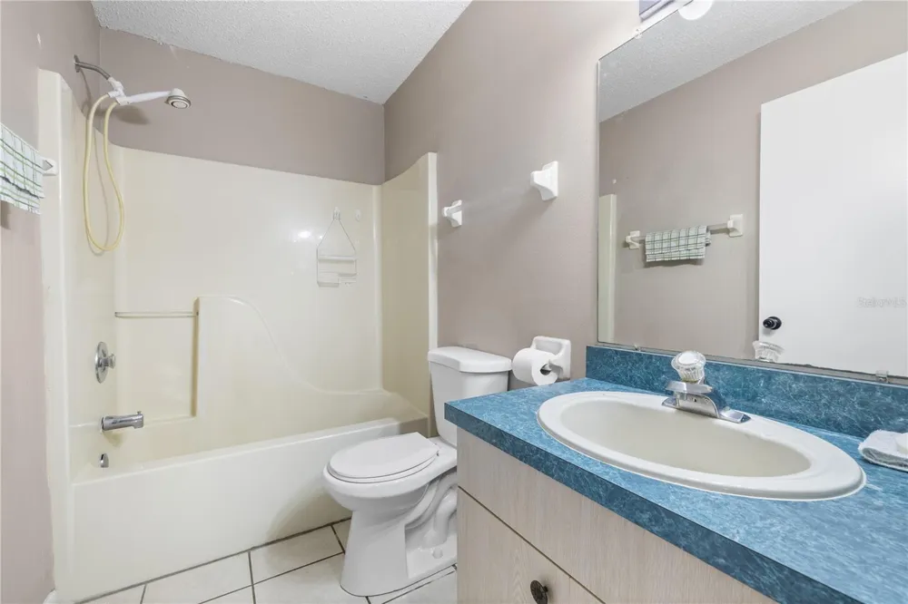4753 SILVER CIRCLE Zephyrhills, FL 33541