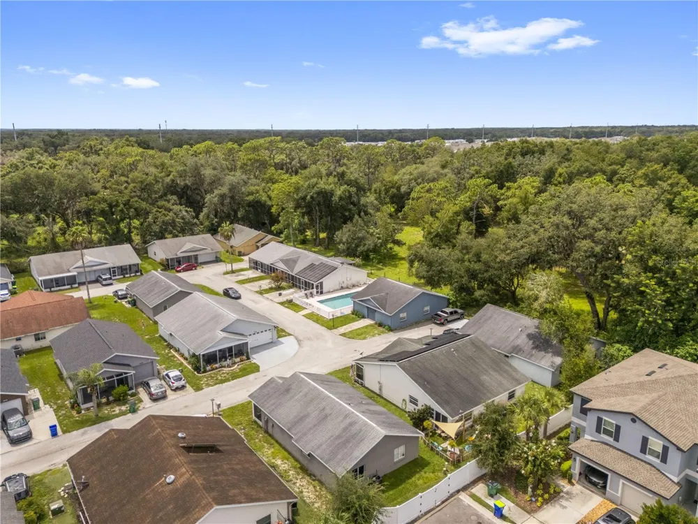 4753 SILVER CIRCLE Zephyrhills, FL 33541