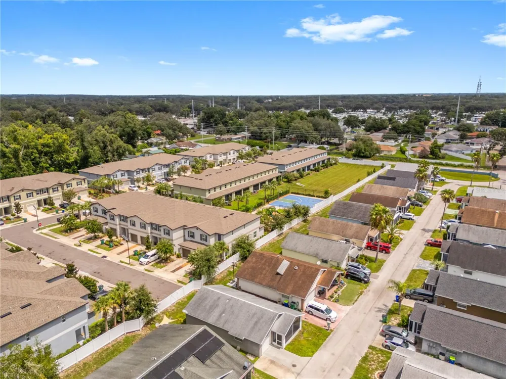 4753 SILVER CIRCLE Zephyrhills, FL 33541