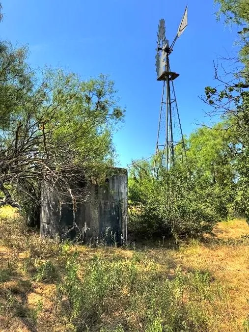 14 US Hwy 190 Highway Lometa, TX 78853
