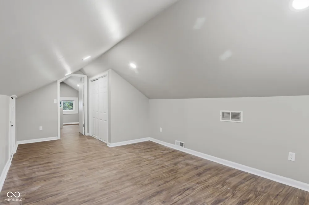 3136 E Edgewood Avenue Indianapolis, IN 46227