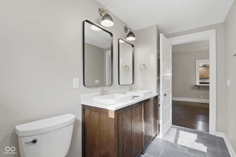3136 E Edgewood Avenue Indianapolis, IN 46227