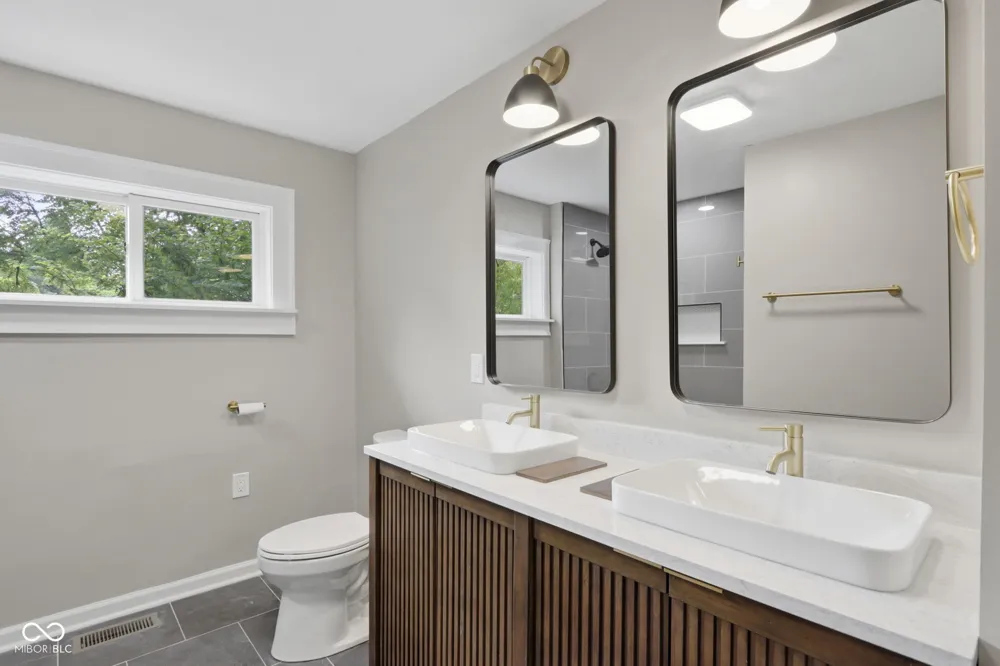 3136 E Edgewood Avenue Indianapolis, IN 46227