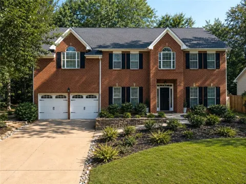 12225 Greenmont Walk