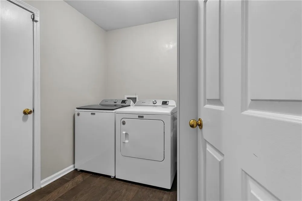12225 Greenmont Walk Alpharetta, GA 30009