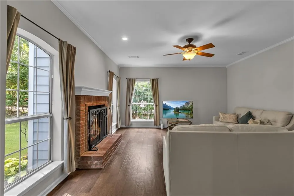 12225 Greenmont Walk Alpharetta, GA 30009