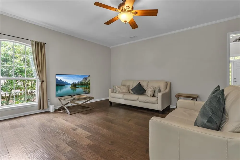 12225 Greenmont Walk Alpharetta, GA 30009