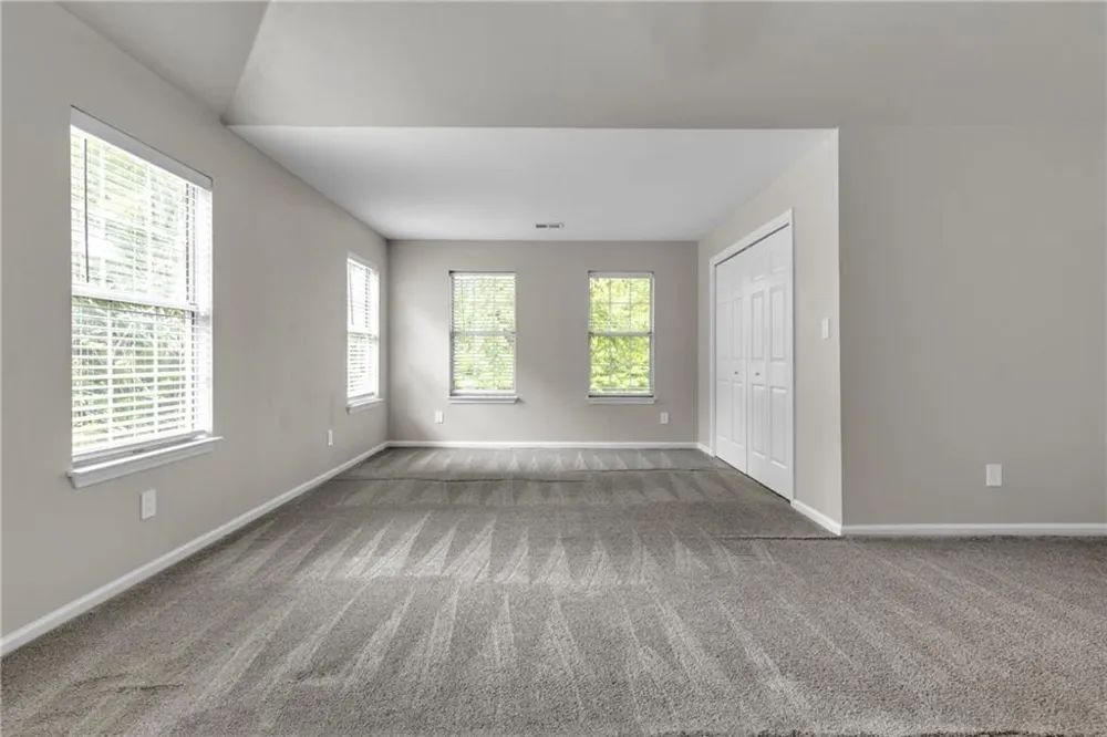 12225 Greenmont Walk Alpharetta, GA 30009