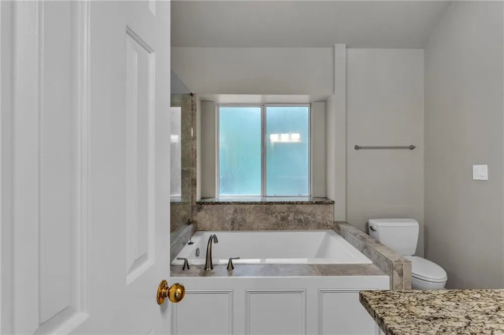 12225 Greenmont Walk Alpharetta, GA 30009