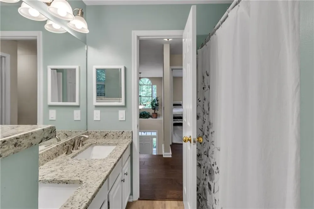 12225 Greenmont Walk Alpharetta, GA 30009