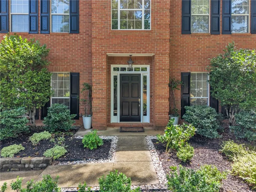 12225 Greenmont Walk Alpharetta, GA 30009