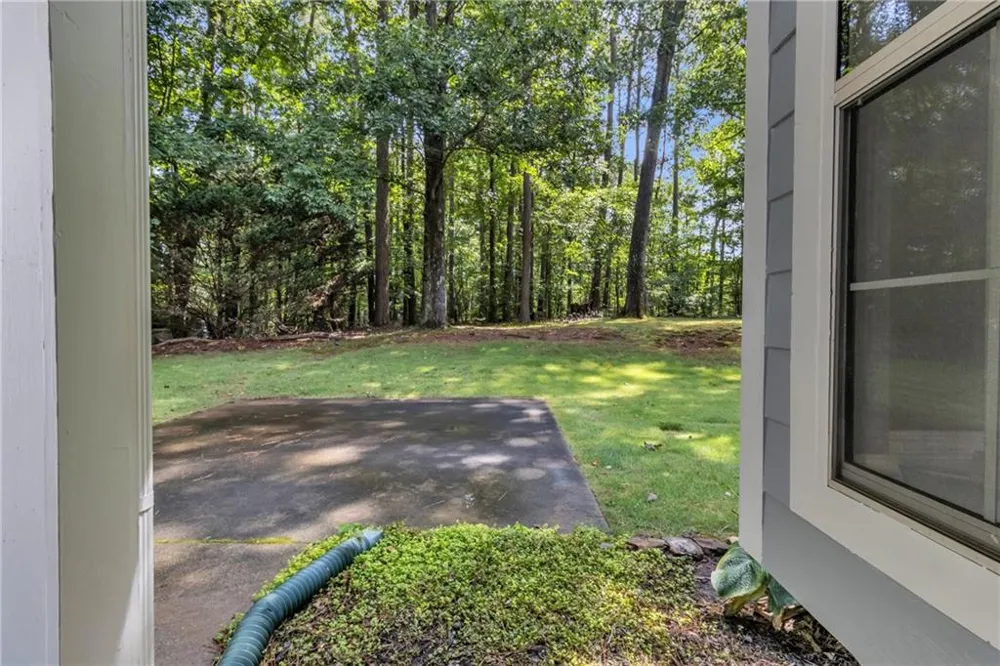 12225 Greenmont Walk Alpharetta, GA 30009