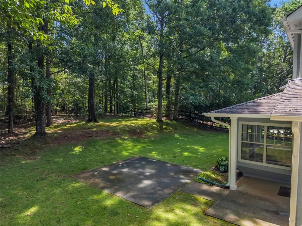 12225 Greenmont Walk Alpharetta, GA 30009