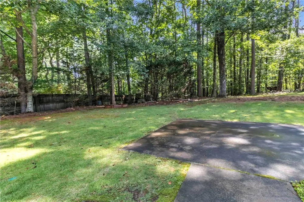 12225 Greenmont Walk Alpharetta, GA 30009