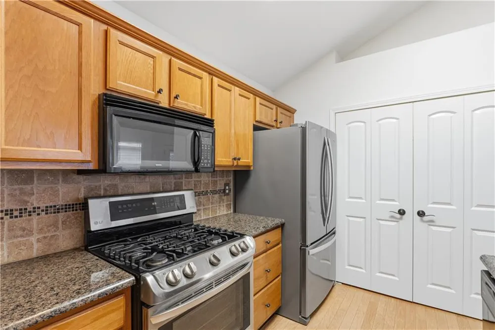 5062 Kathryn Glen Drive Acworth, GA 30101