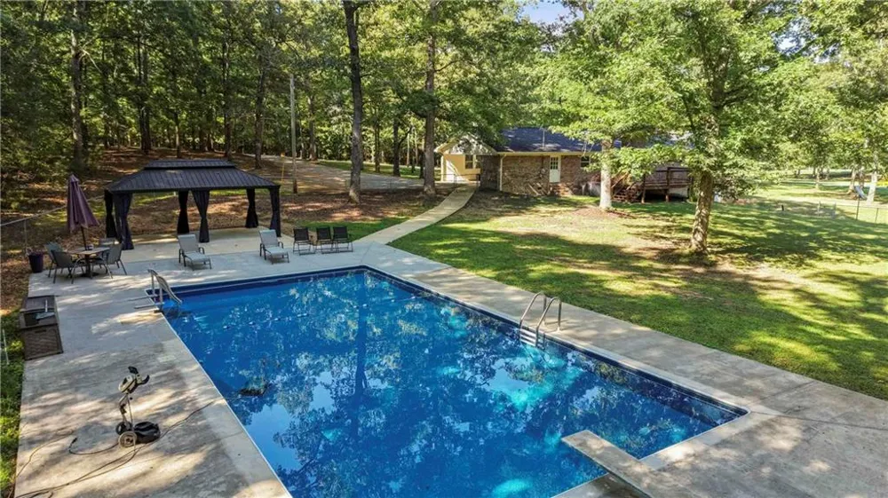 211 Race Horse Drive Summerville, GA 30747