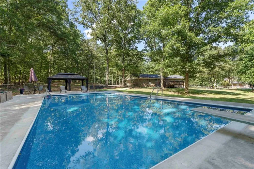 211 Race Horse Drive Summerville, GA 30747