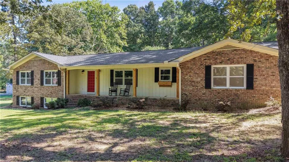 211 Race Horse Drive Summerville, GA 30747
