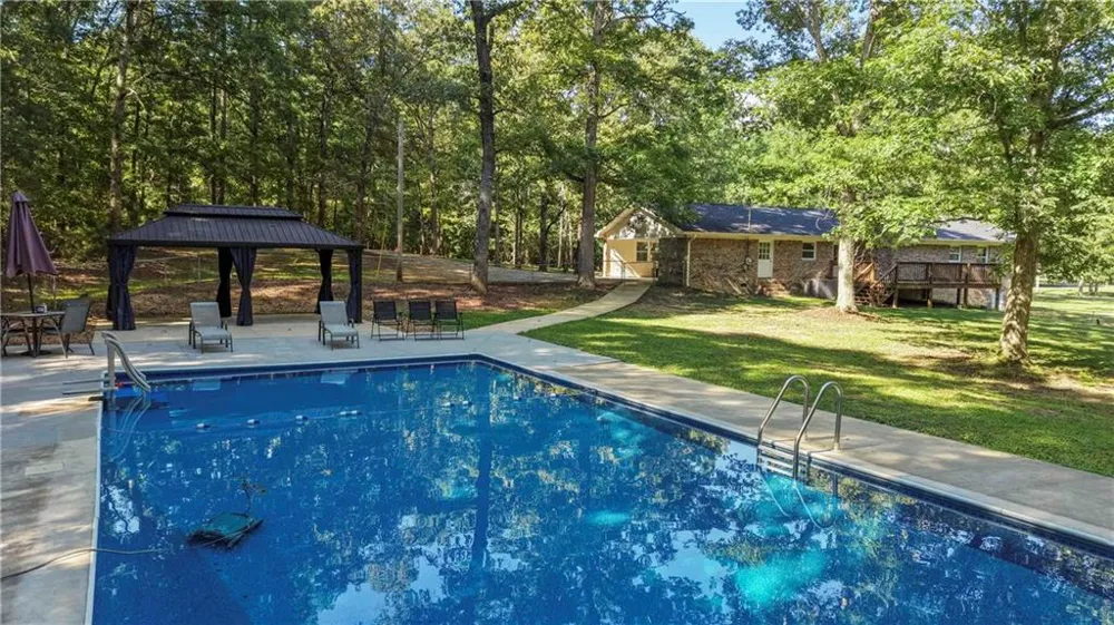 211 Race Horse Drive Summerville, GA 30747