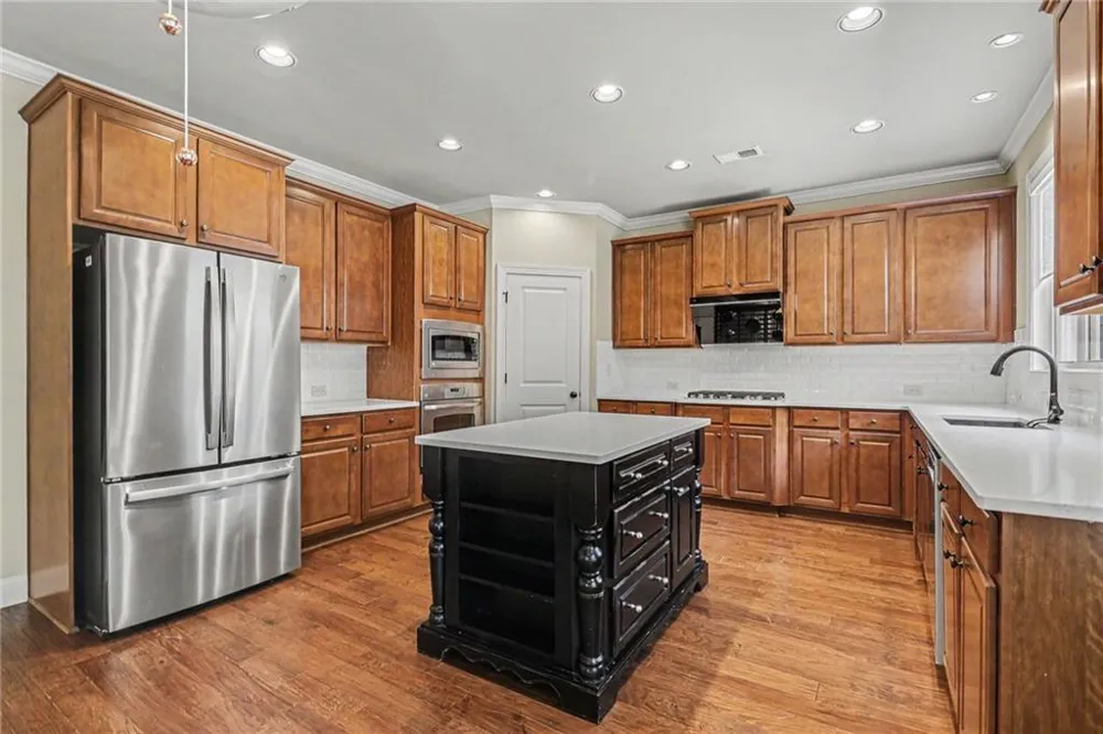 1146 Whisper Cove Drive Buford, GA 30518