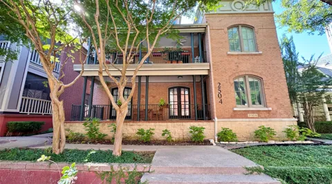 2504 State Street #5