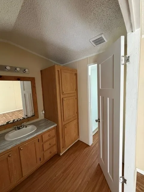 1620 E Reno Road #21 Reno, TX 76020