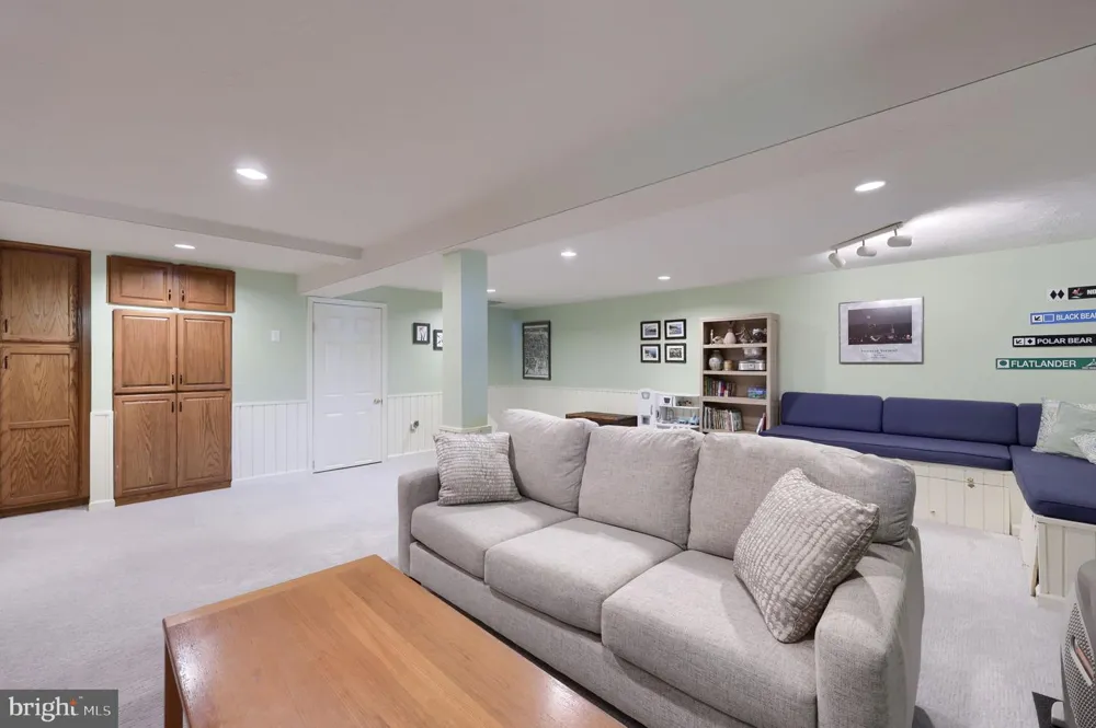 51 BLACKBERRY LANE Ephrata, PA 17522