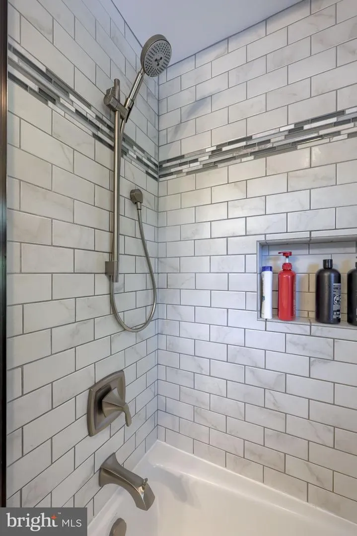 51 BLACKBERRY LANE Ephrata, PA 17522