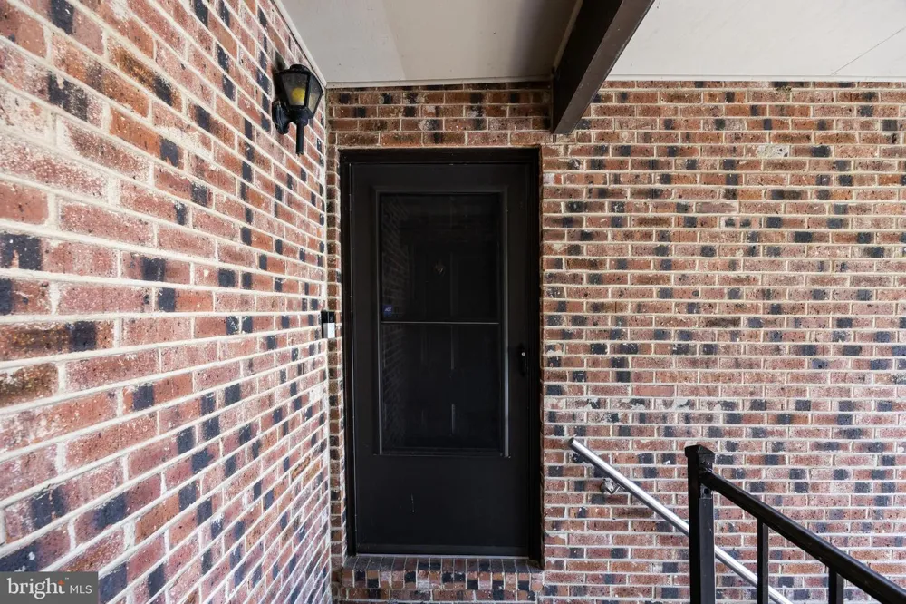 42 W BLUEBELL LANE Mount Laurel, NJ 08054