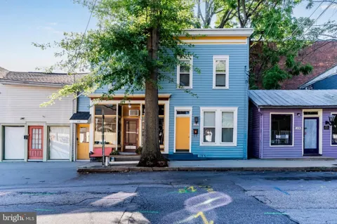 216 4TH STREET