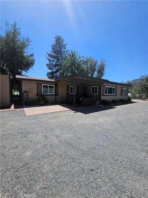 32800 Los Encinos Road