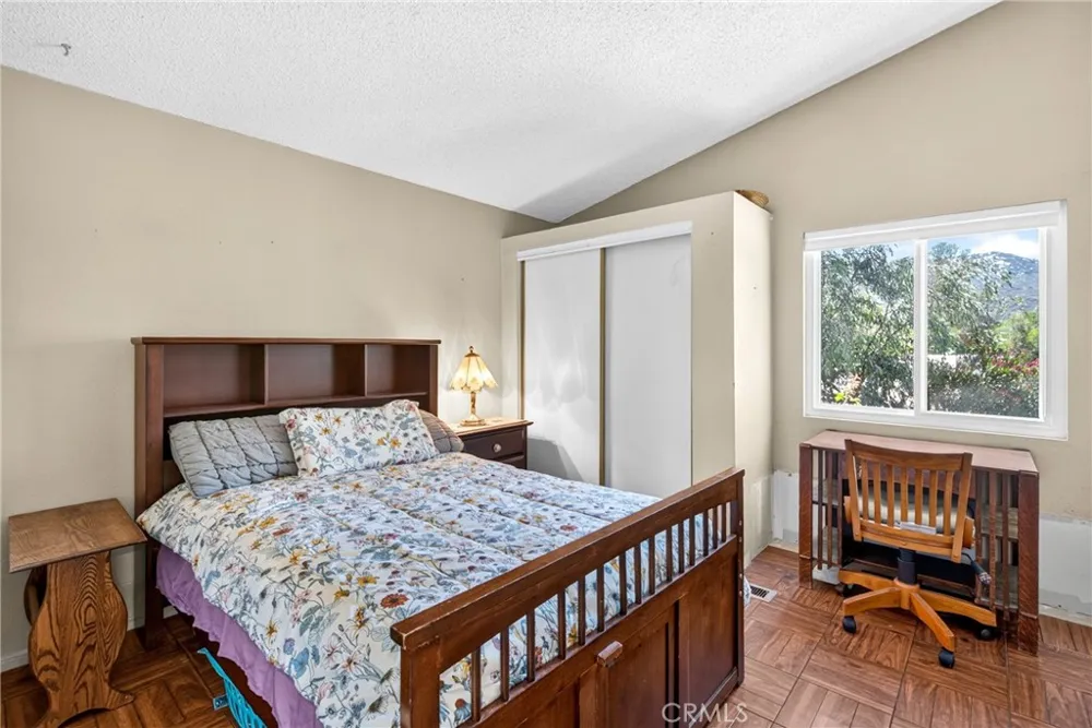32800 Los Encinos Road Temecula, CA 92592