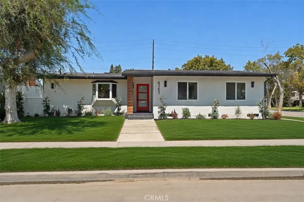 6151 E Wentworth Long Beach, CA 90815