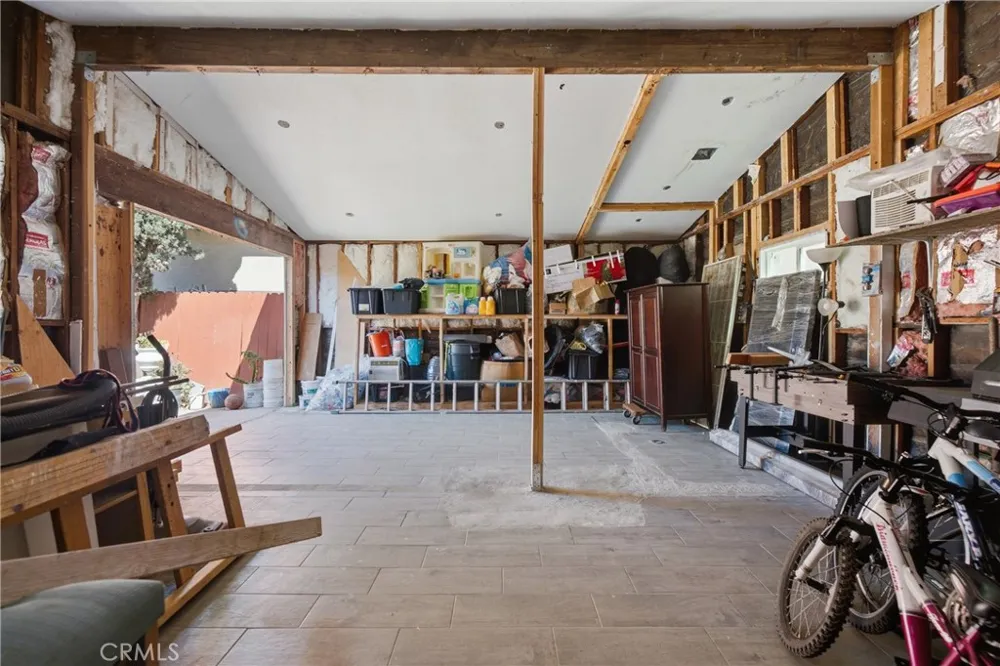 706 W 42nd Los Angeles, CA 90037