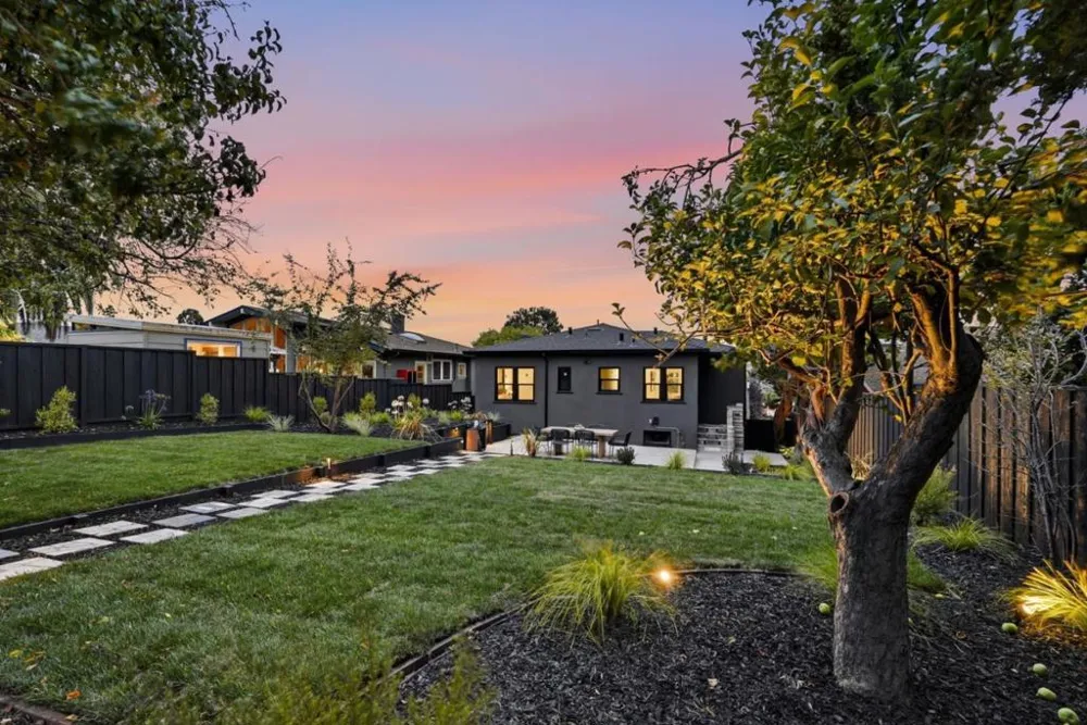 957 Neilson Street Albany, CA 94706
