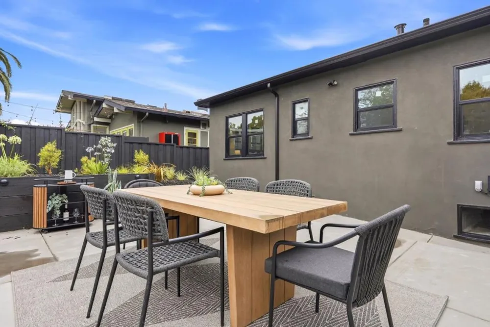 957 Neilson Street Albany, CA 94706