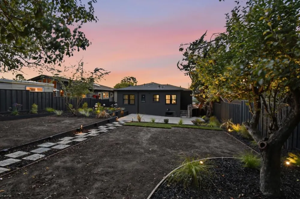 957 Neilson Street Albany, CA 94706
